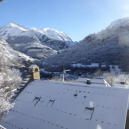 Chambre D'Hote Calme Au Milieu D'Un Jardin Au Freney D'Oisans Le Freney-d'Oisans Exterior photo